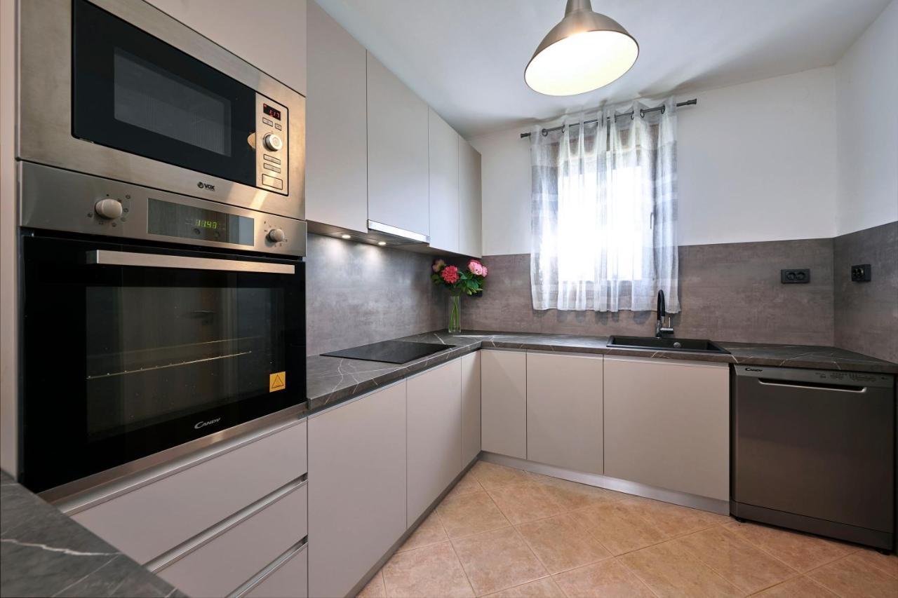 Holiday House Emma Burici Ngoại thất bức ảnh